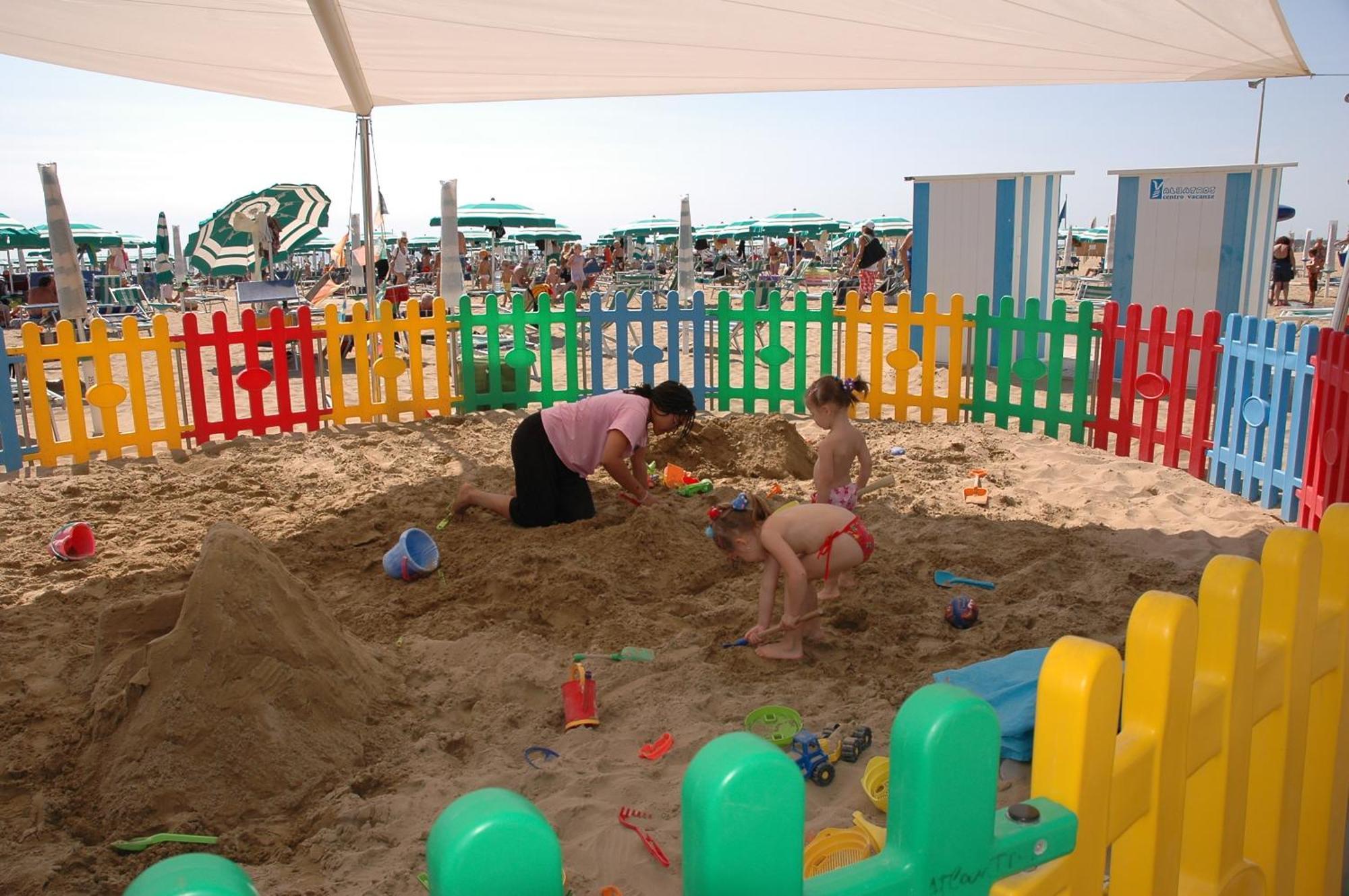 Villaggio Los Nidos Lignano Sabbiadoro Exterior photo